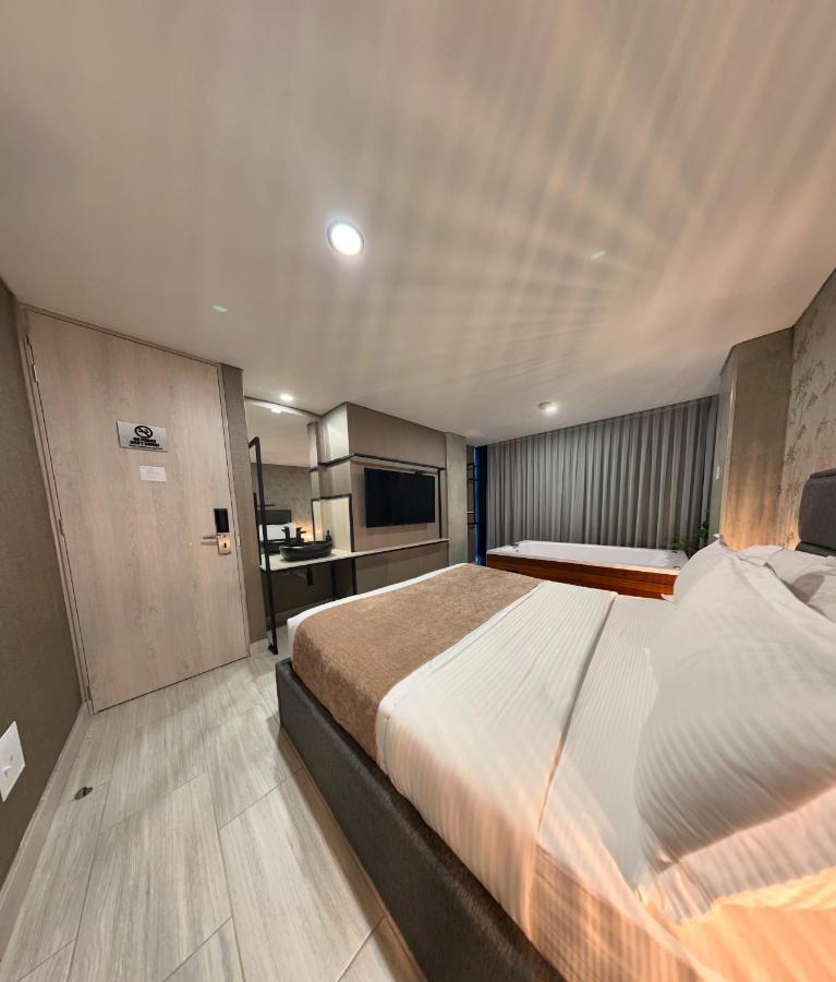 Vpv Suites Medellín Extérieur photo